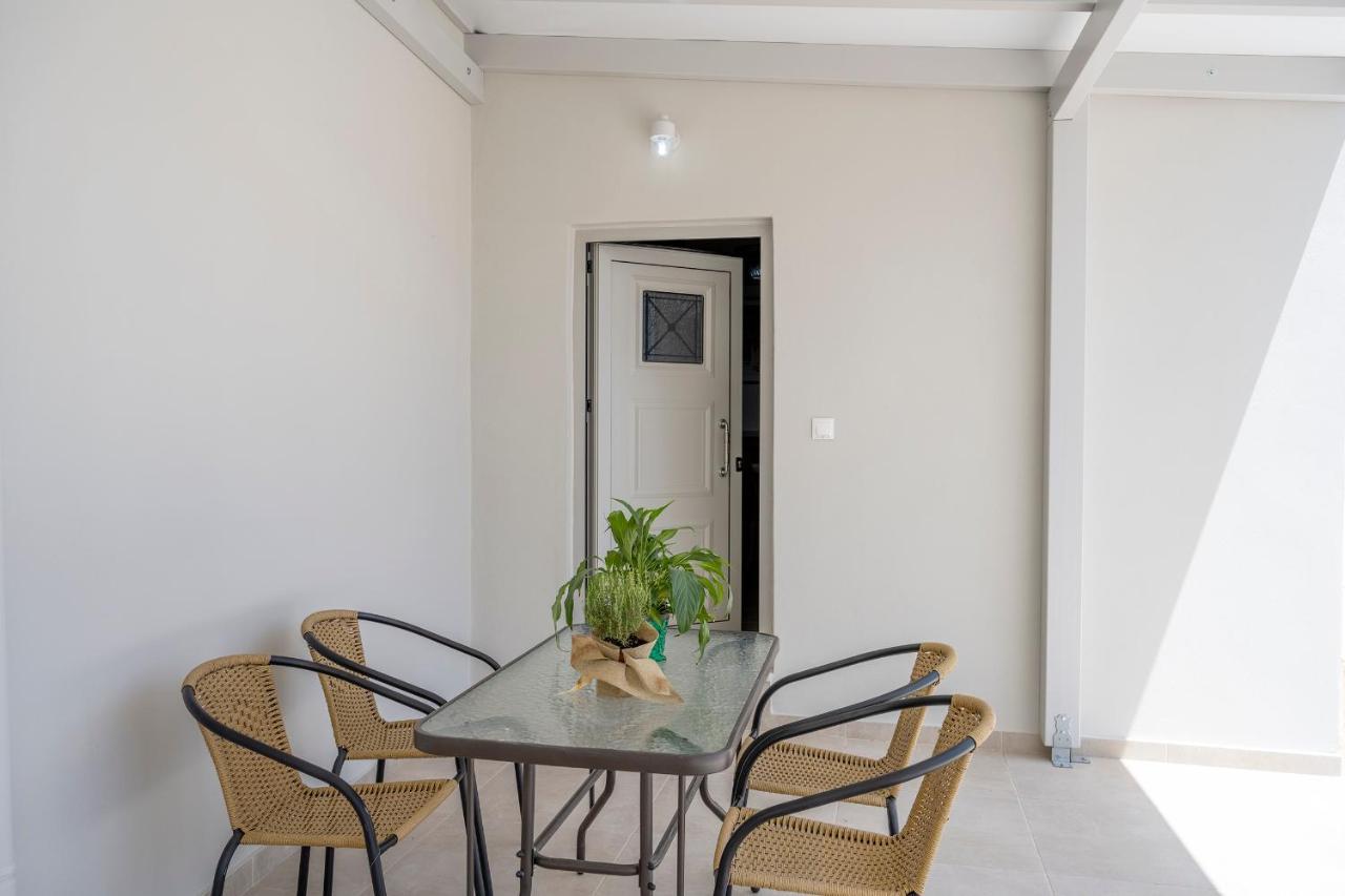 Klelia'S Apartments 古卡斯特隆 外观 照片
