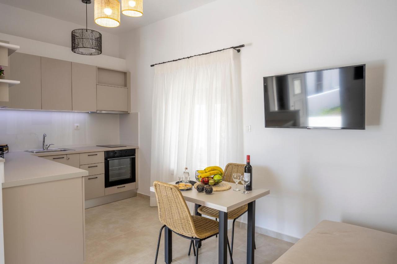 Klelia'S Apartments 古卡斯特隆 外观 照片