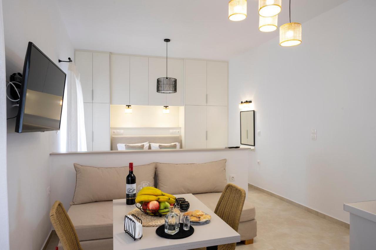 Klelia'S Apartments 古卡斯特隆 外观 照片